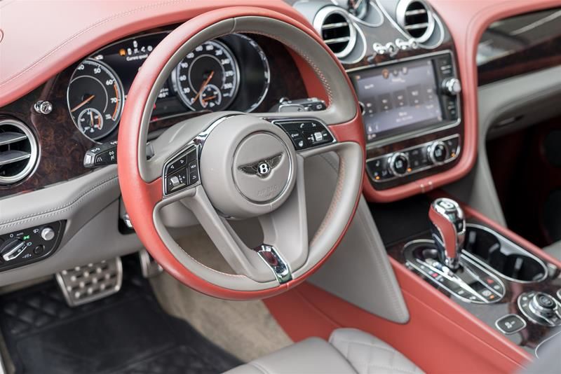 Bentley Bentayga  2018 à Vancouver, Colombie-Britannique