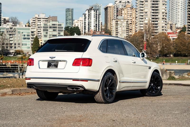 Bentley Bentayga  2018 à Vancouver, Colombie-Britannique