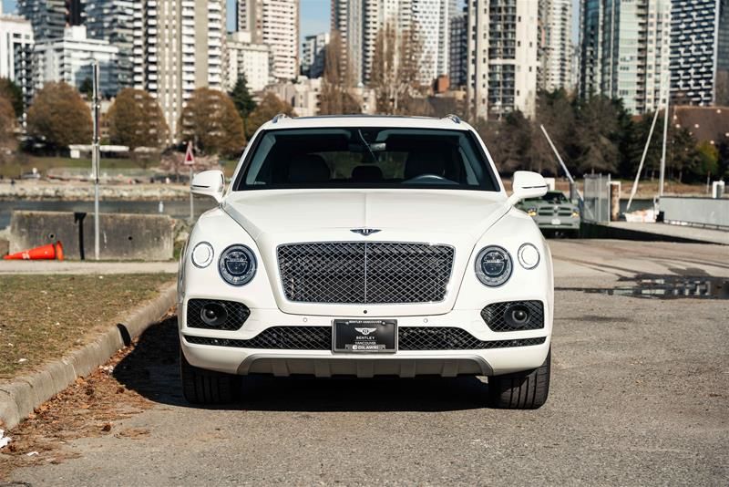 Bentley Bentayga  2018 à Vancouver, Colombie-Britannique
