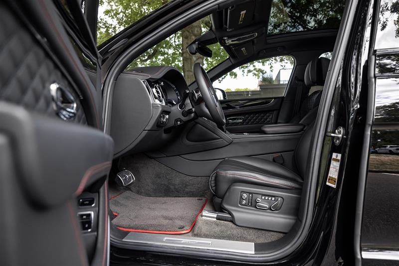 2021 Bentley Bentayga in Vancouver, British Columbia