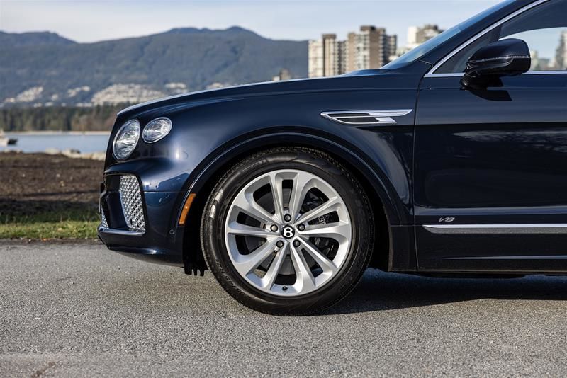 2022 Bentley Bentayga