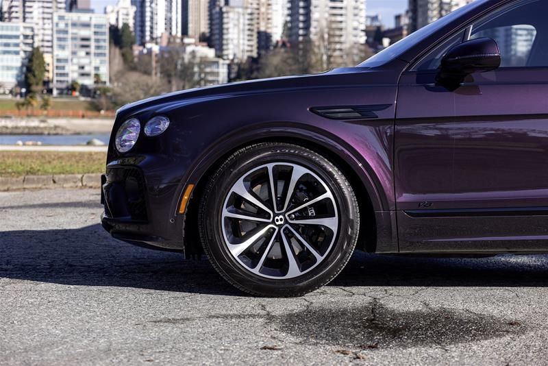 2022 Bentley Bentayga in Vancouver, British Columbia
