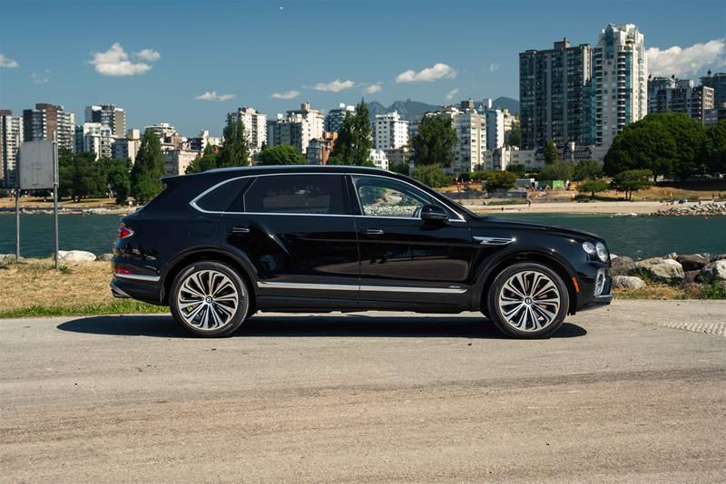 Bentley Bentayga  2023 à Vancouver, Colombie-Britannique