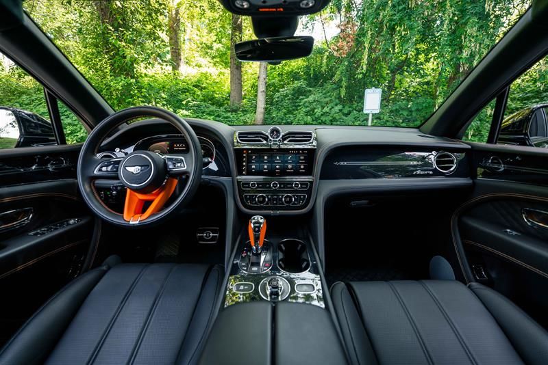 Bentley Bentayga  2023 à Vancouver, Colombie-Britannique