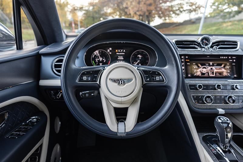 2023 Bentley Bentayga