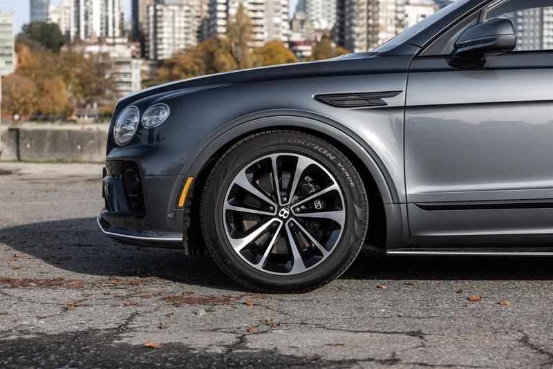 2023 Bentley Bentayga