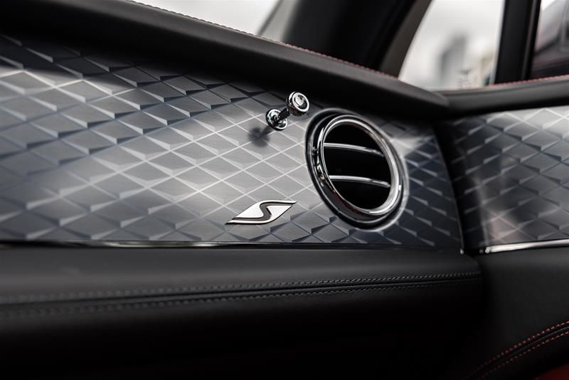 2023 Bentley Bentayga