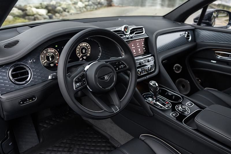 2025 Bentley BENTAYGA