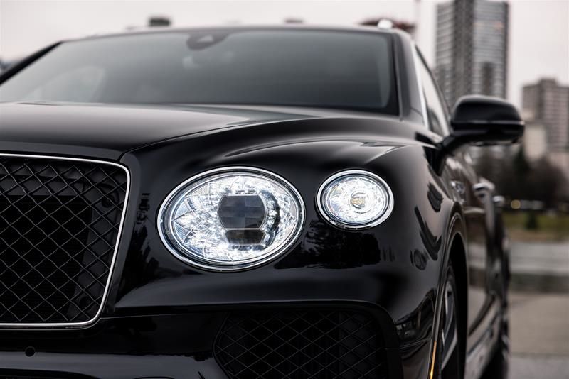 2025 Bentley BENTAYGA