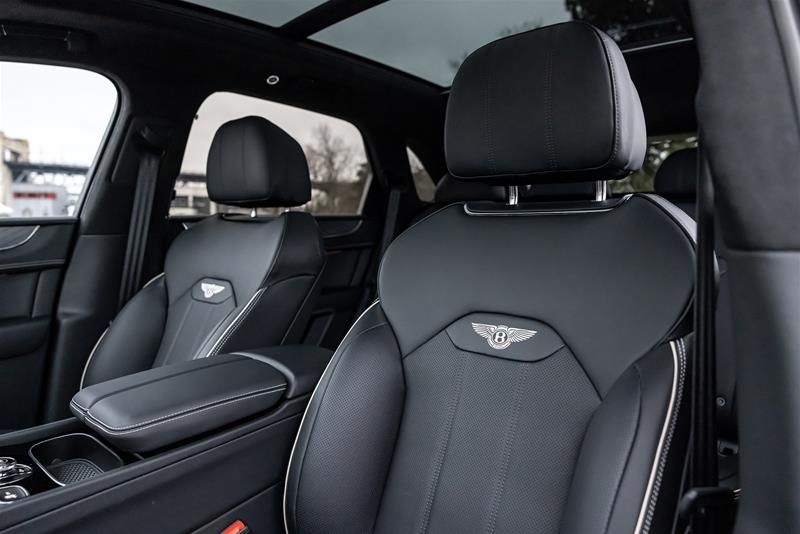 2025 Bentley BENTAYGA