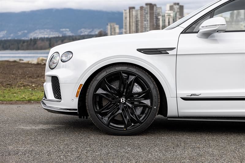 2026 Bentley BENTAYGA in Vancouver, British Columbia