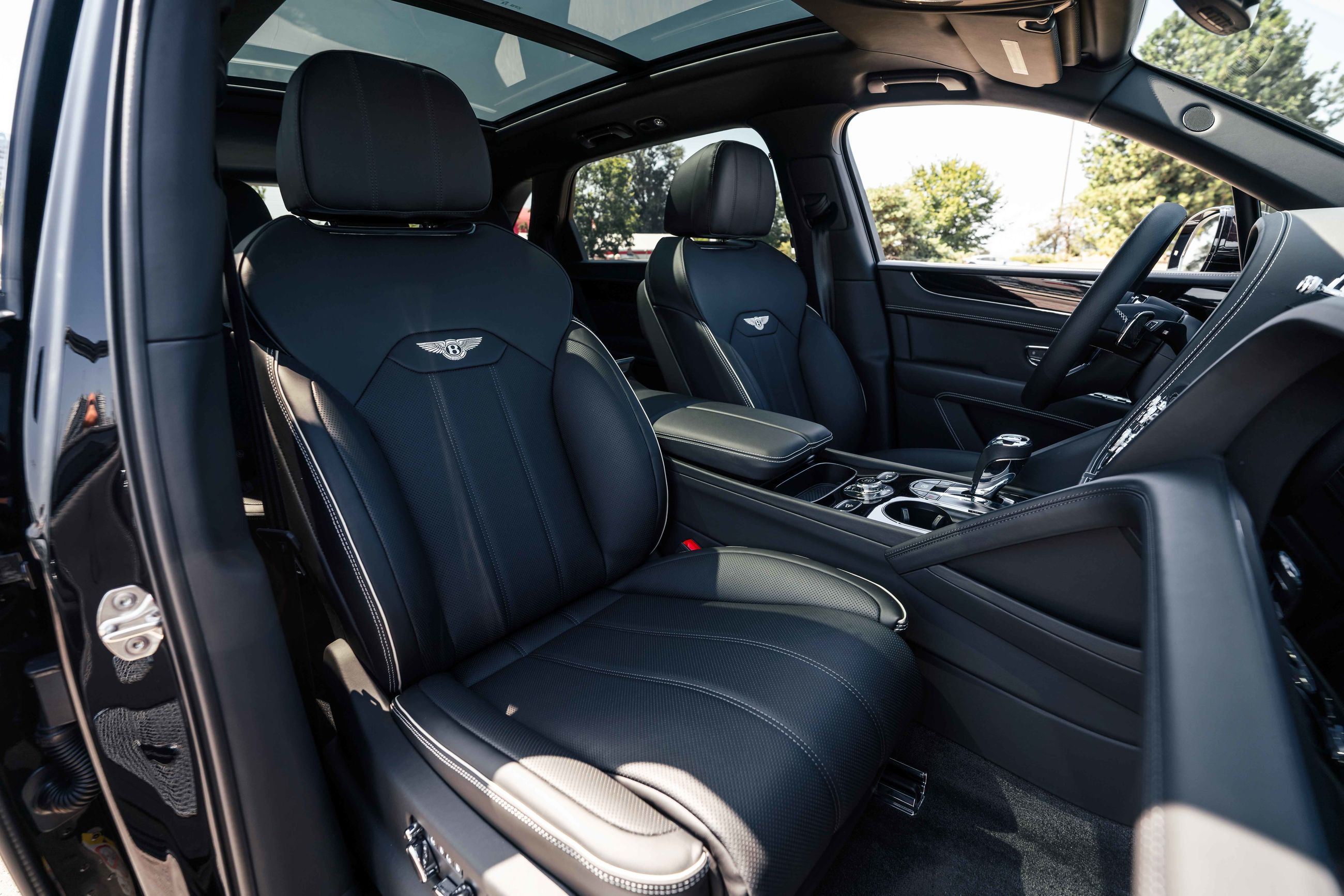 2026 Bentley Bentayga EWB