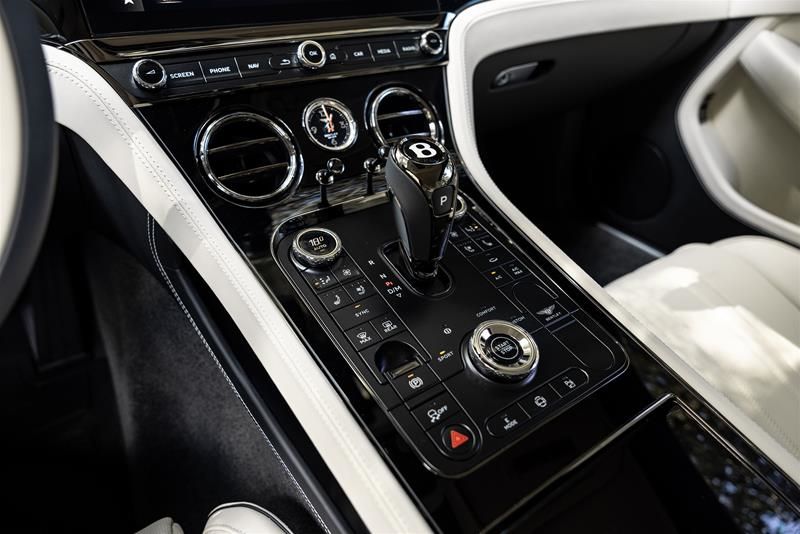 2025 Bentley CONTINENTAL GT PHEV