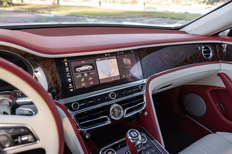 Bentley Flying Spur  2022 à Vancouver, Colombie-Britannique