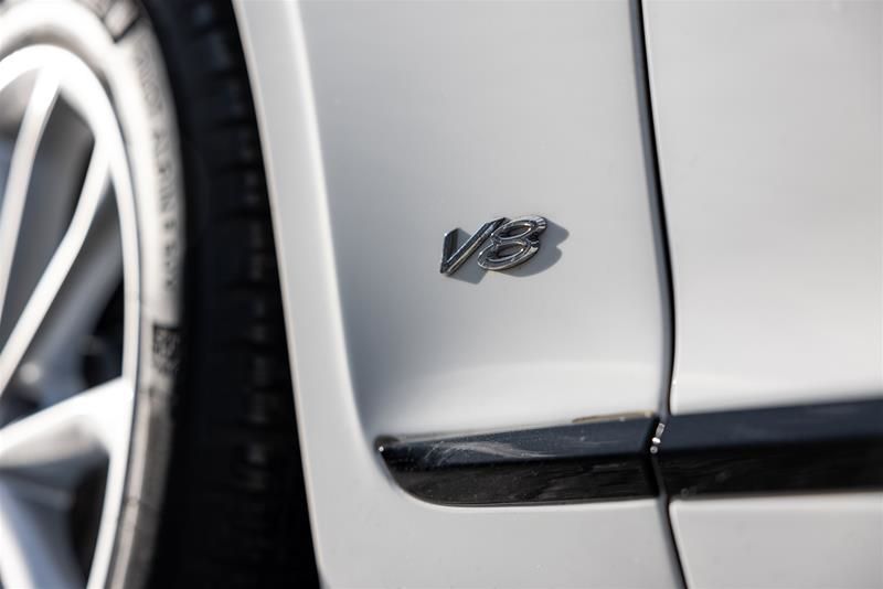 Bentley Flying Spur  2022 à Vancouver, Colombie-Britannique