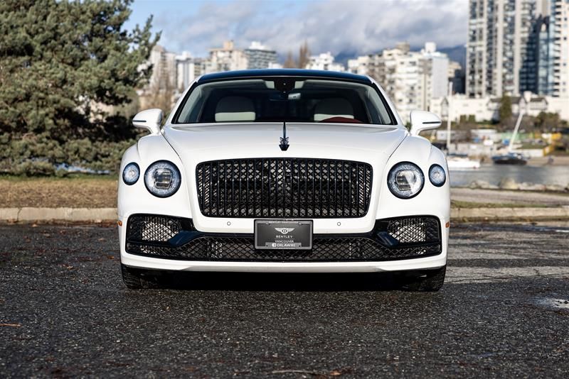 Bentley Flying Spur  2022 à Vancouver, Colombie-Britannique