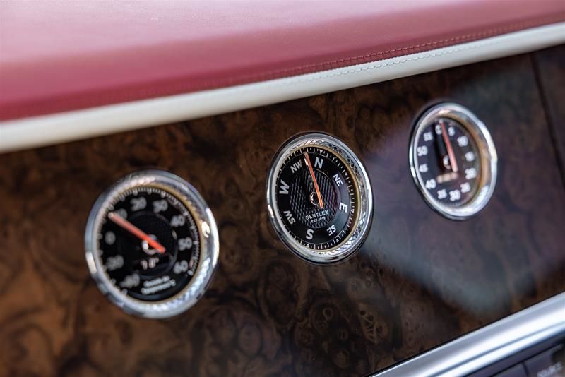 Bentley Flying Spur  2022 à Vancouver, Colombie-Britannique