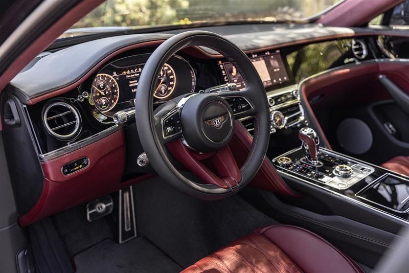 Bentley Flying Spur  2023 à Vancouver, Colombie-Britannique