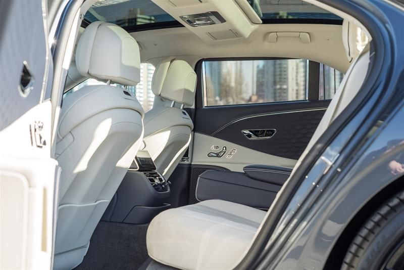2025 Bentley Flying Spur in Vancouver, British Columbia