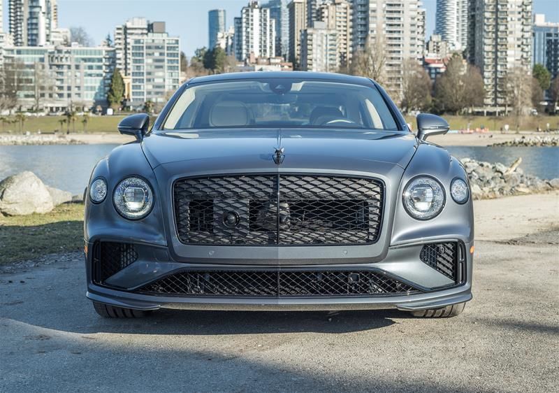 2025 Bentley Flying Spur in Vancouver, British Columbia