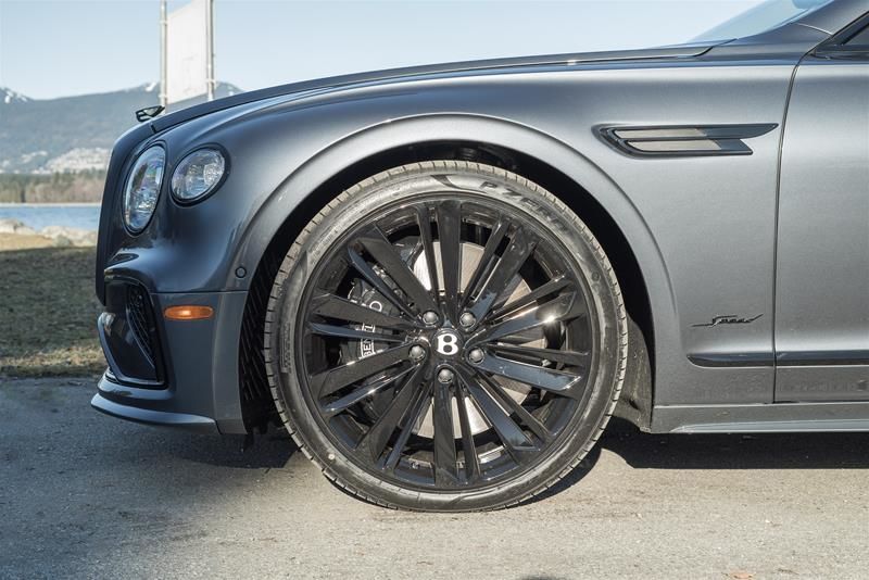 2025 Bentley Flying Spur in Vancouver, British Columbia