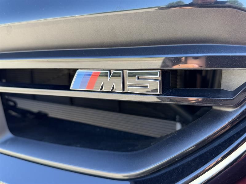 2025 BMW M5