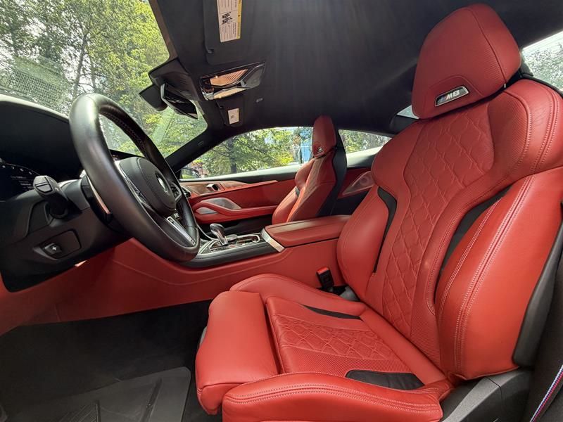2025 BMW M8