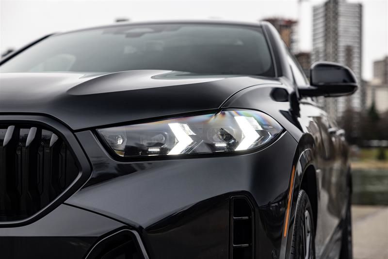 2025 BMW X6
