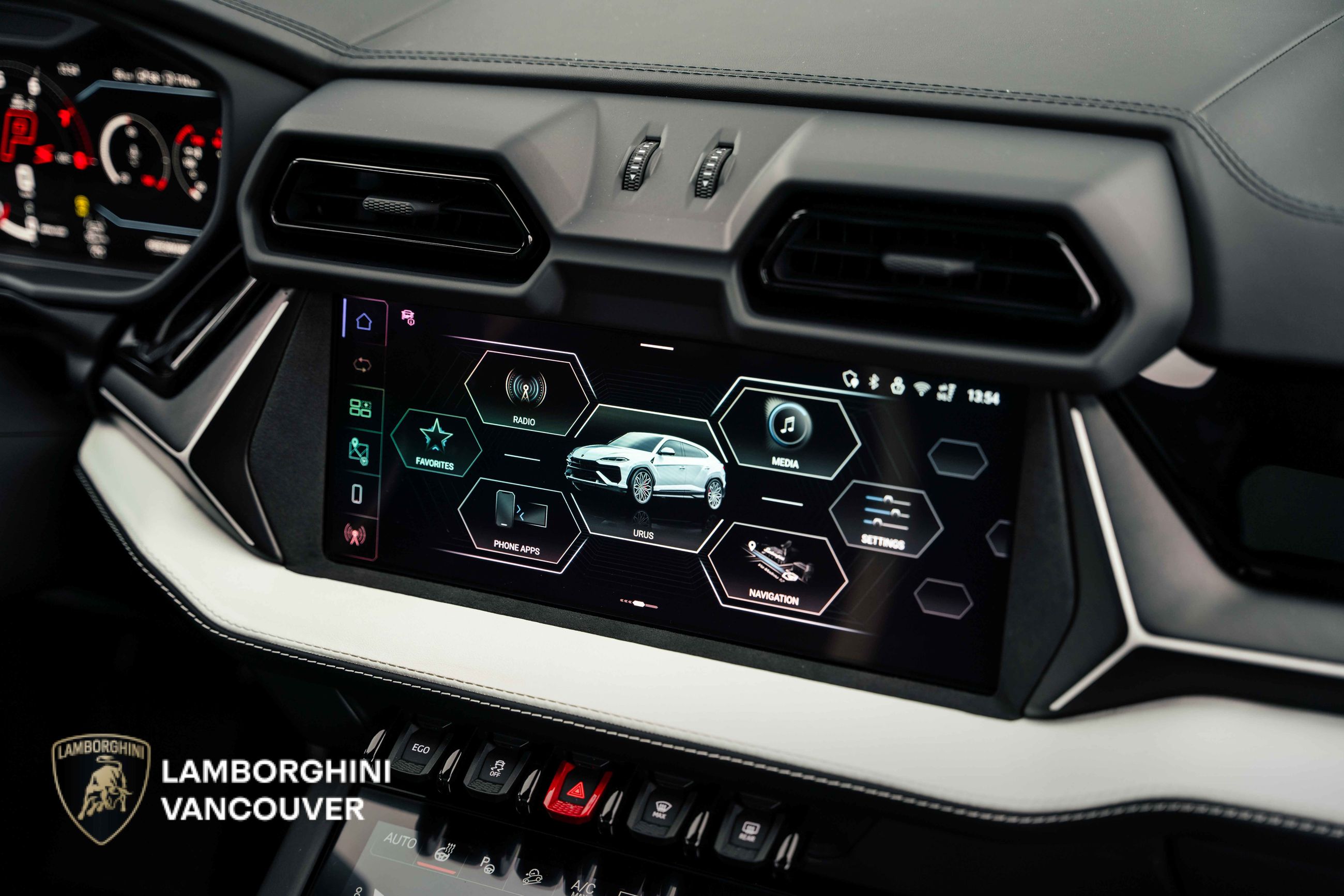 2026 Lamborghini Urus