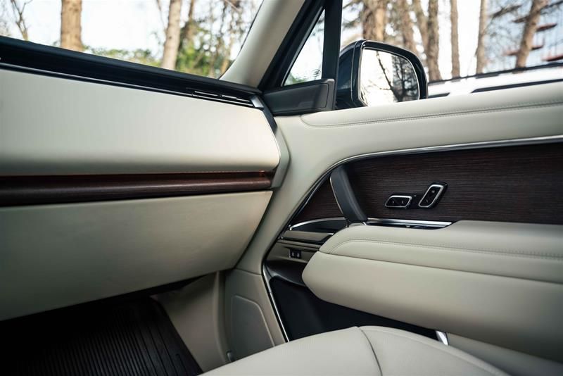 Land Rover New Range Rover  2023 à Vancouver, Colombie-Britannique