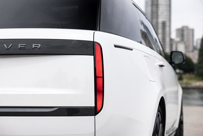 2024 Land Rover NEW RANGE ROVER in Vancouver, British Columbia