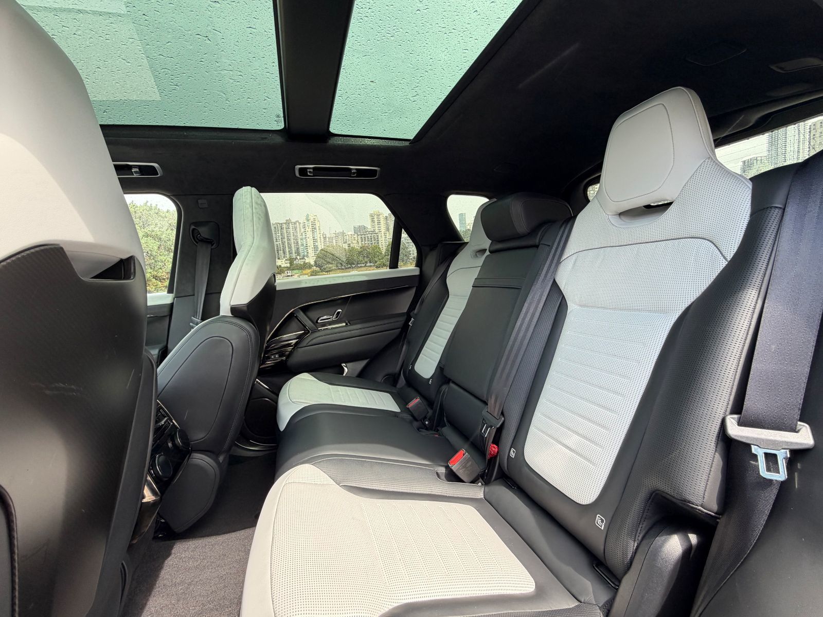 2024 Land Rover Range Rover Sport
