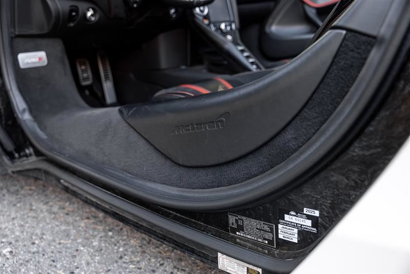 2019 McLaren 720S in Vancouver, British Columbia