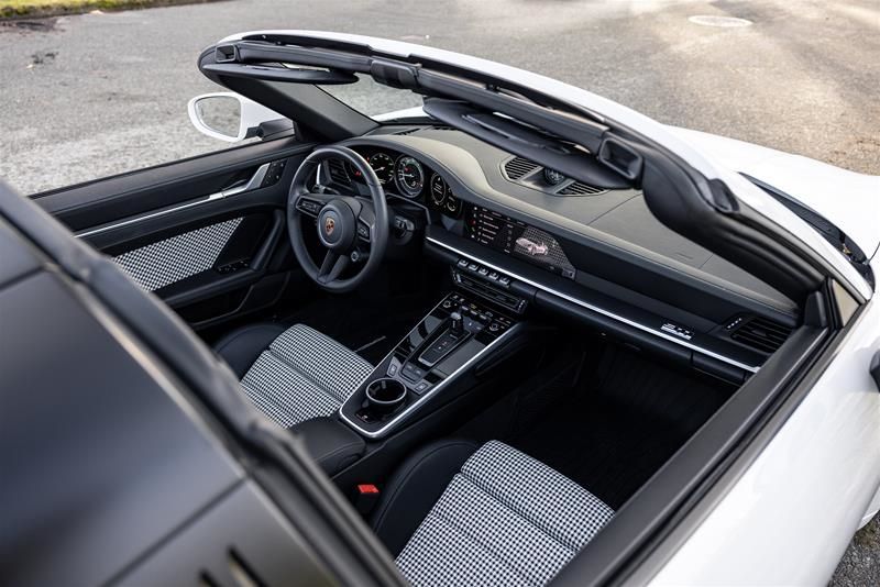 2024 Porsche 911