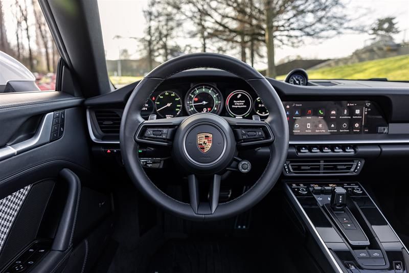2024 Porsche 911