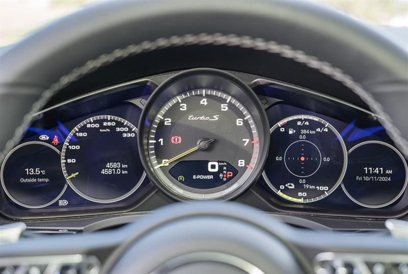 2023 Porsche Cayenne in Vancouver, British Columbia