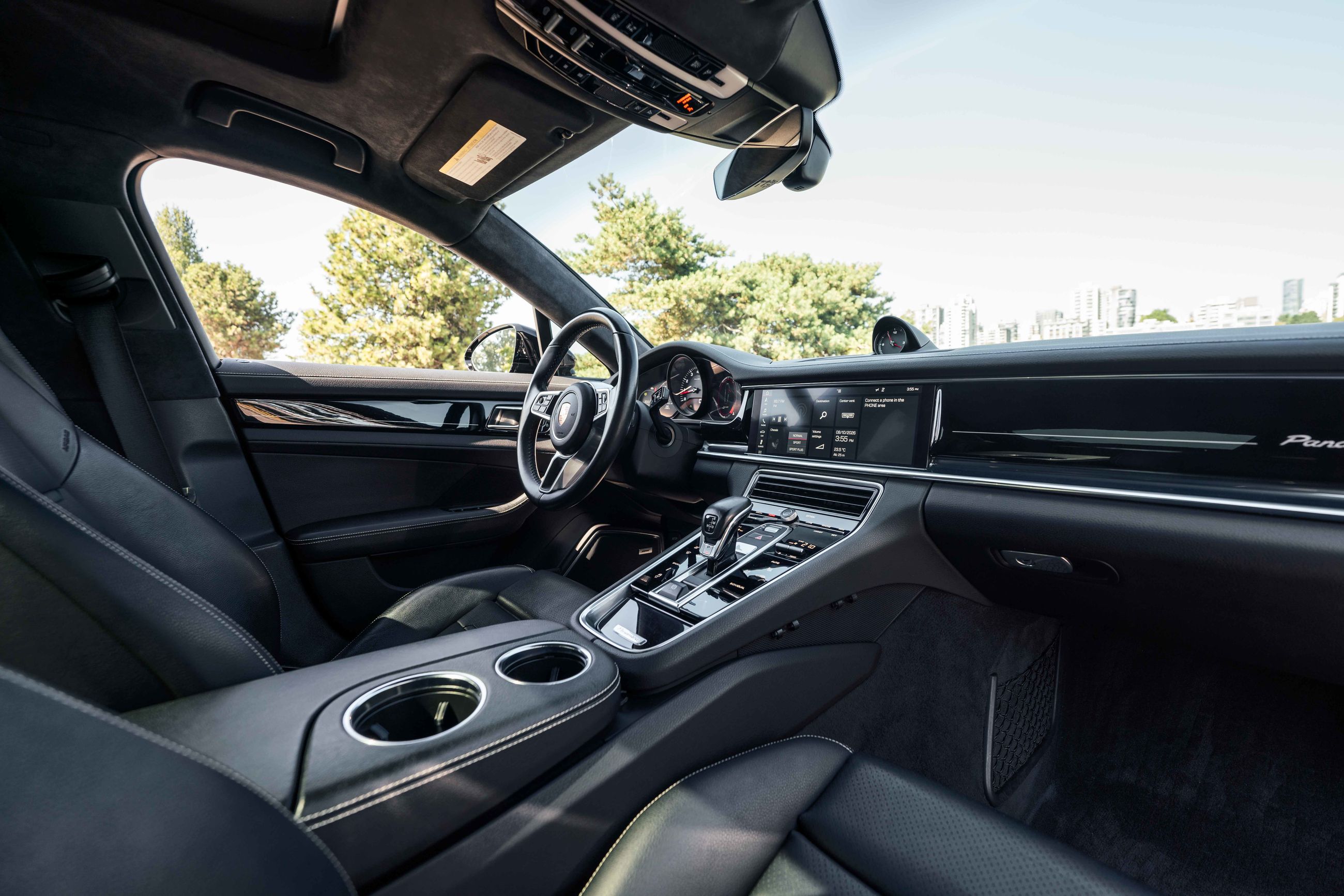 2020 Porsche Panamera