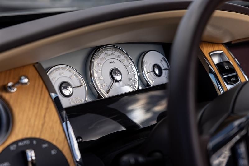 2017 Rolls-Royce Dawn