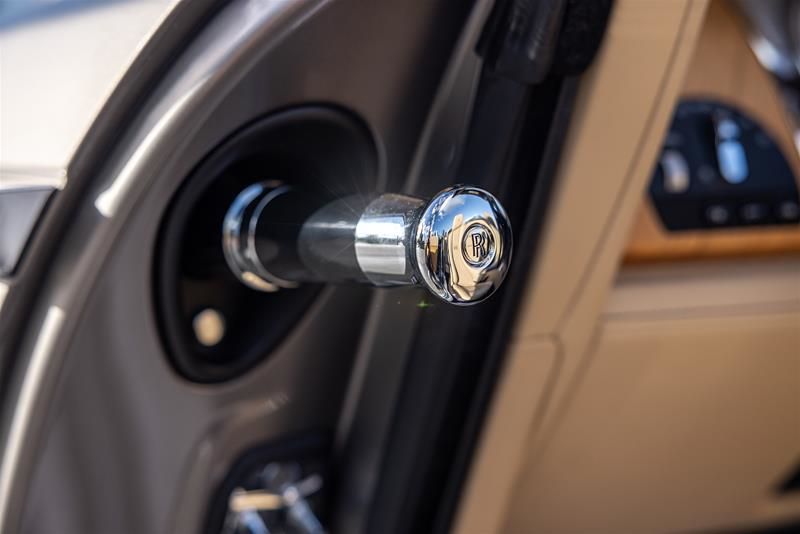 2017 Rolls-Royce Dawn