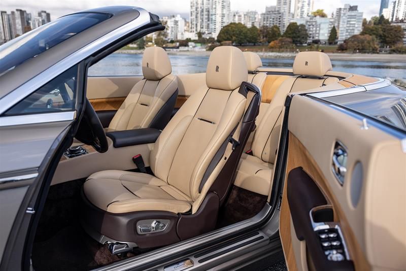 2017 Rolls-Royce Dawn