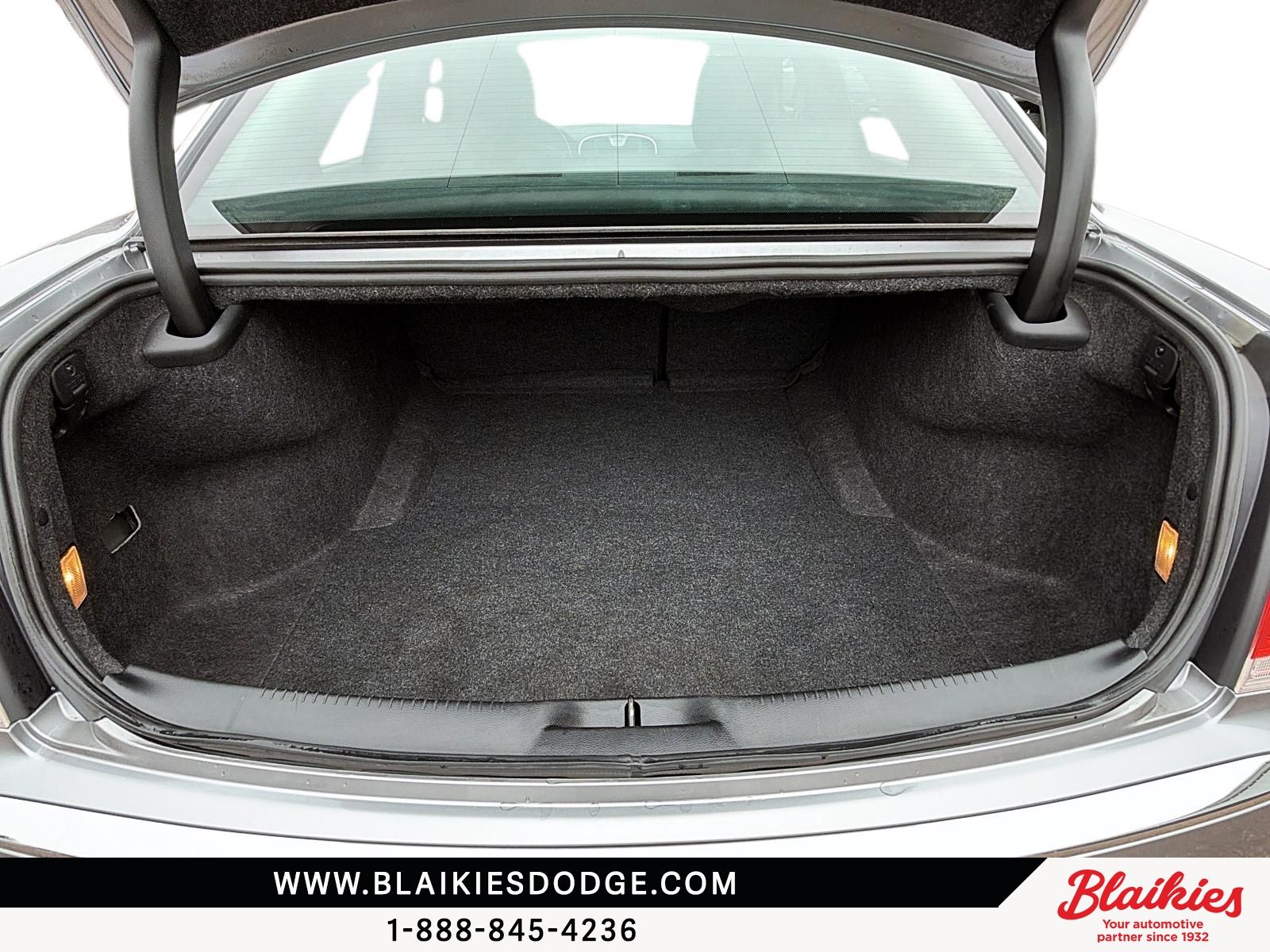 Photo Chrysler 300 Touring 2015 #6