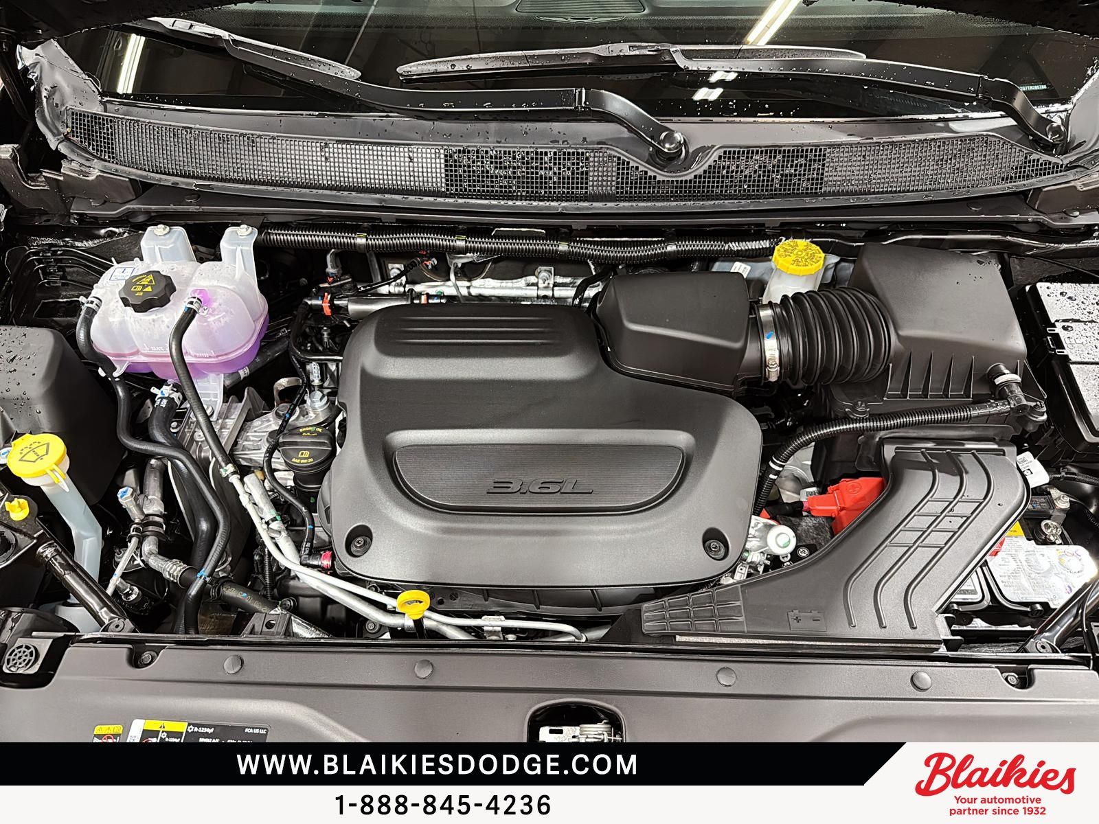 Photo Chrysler Grand Caravan SXT 2026 #8