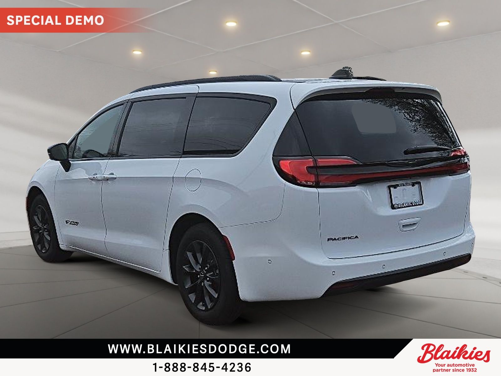 Photo Chrysler Pacifica Select 2025 #4