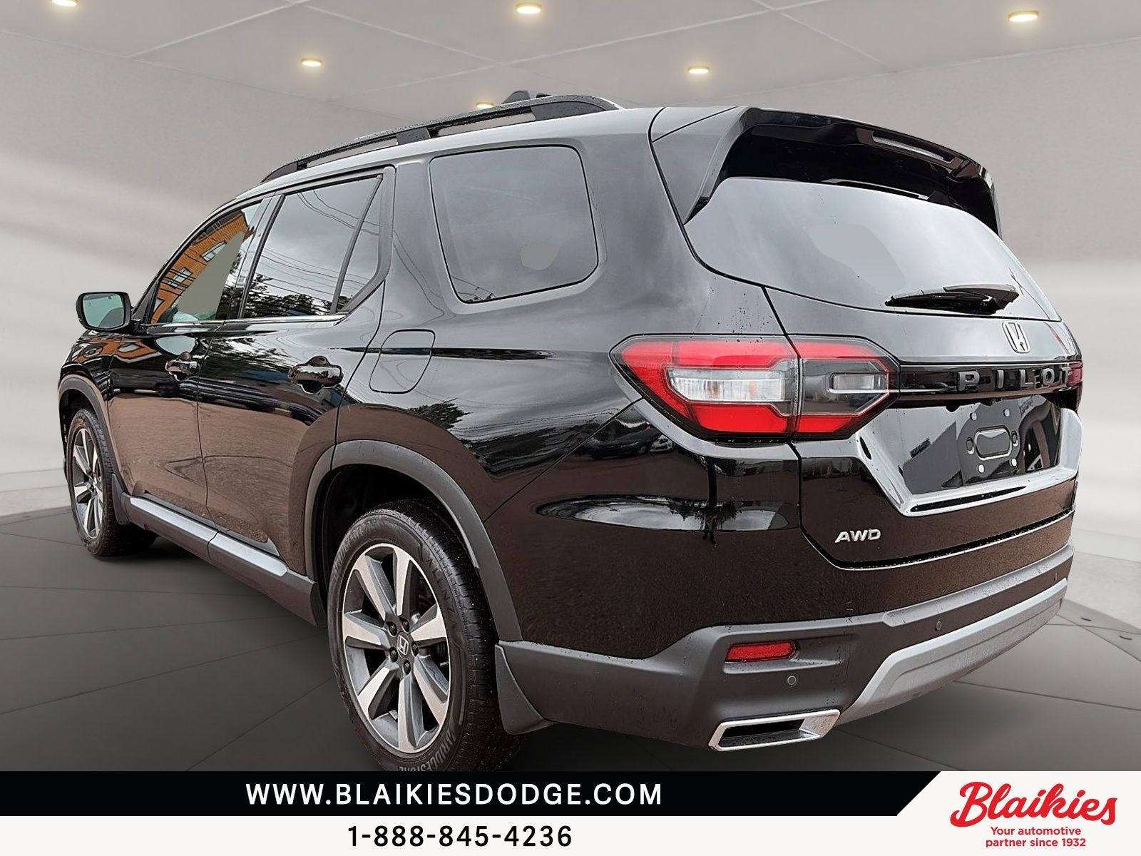Photo 2023 Honda Pilot Touring #4