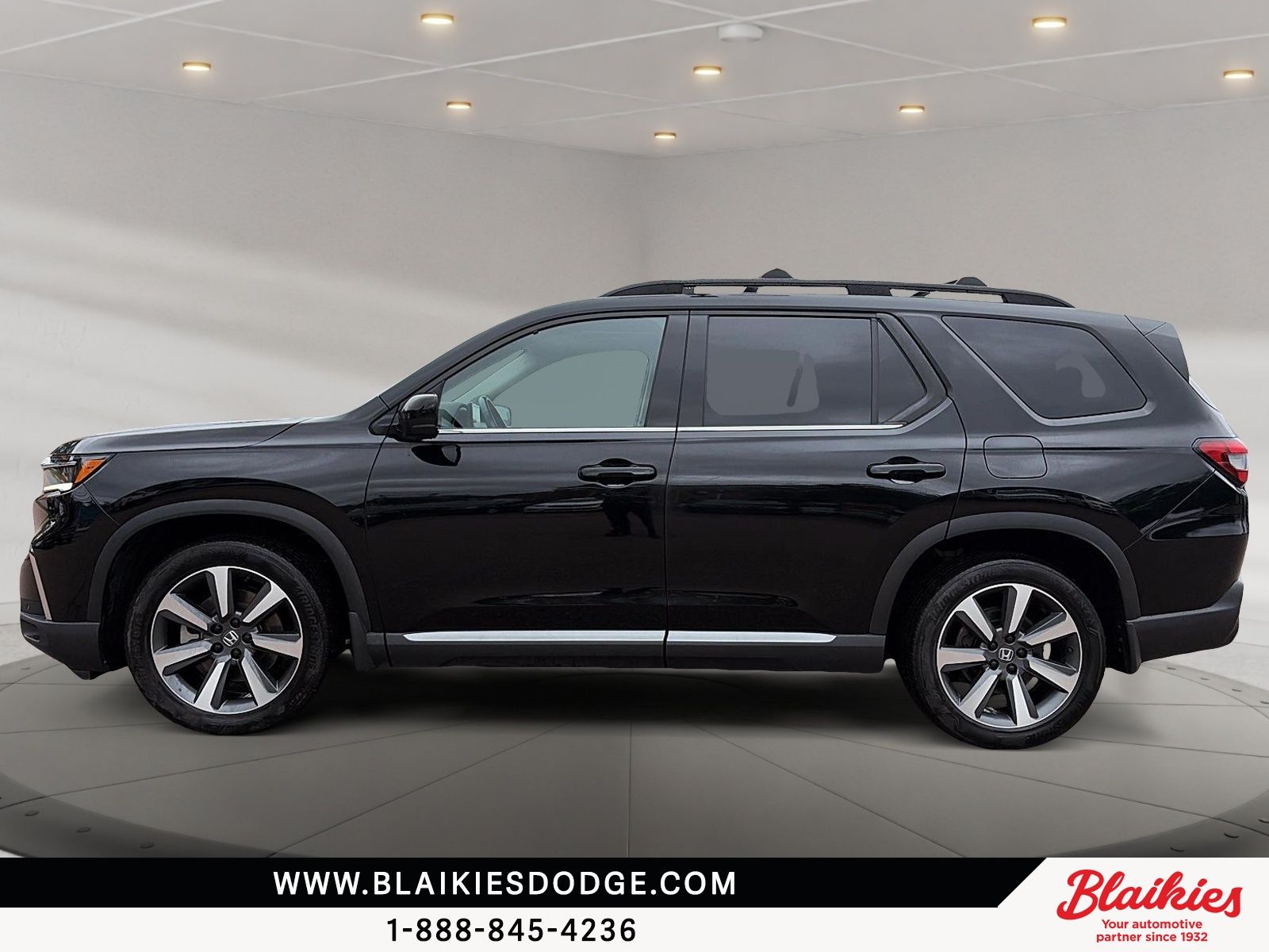 Photo 2023 Honda Pilot Touring #5