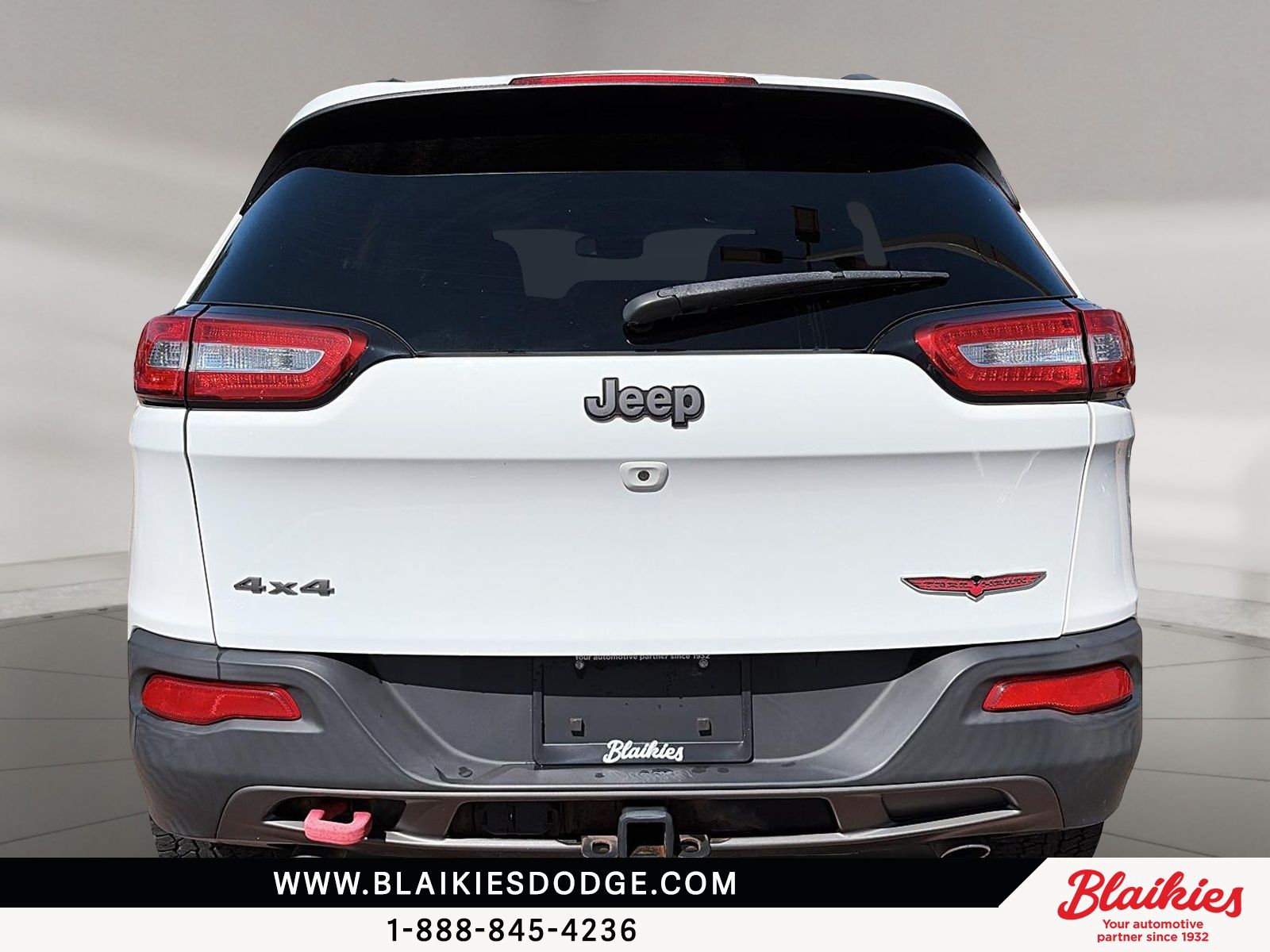 Photo 2017 Jeep Cherokee Trailhawk #3
