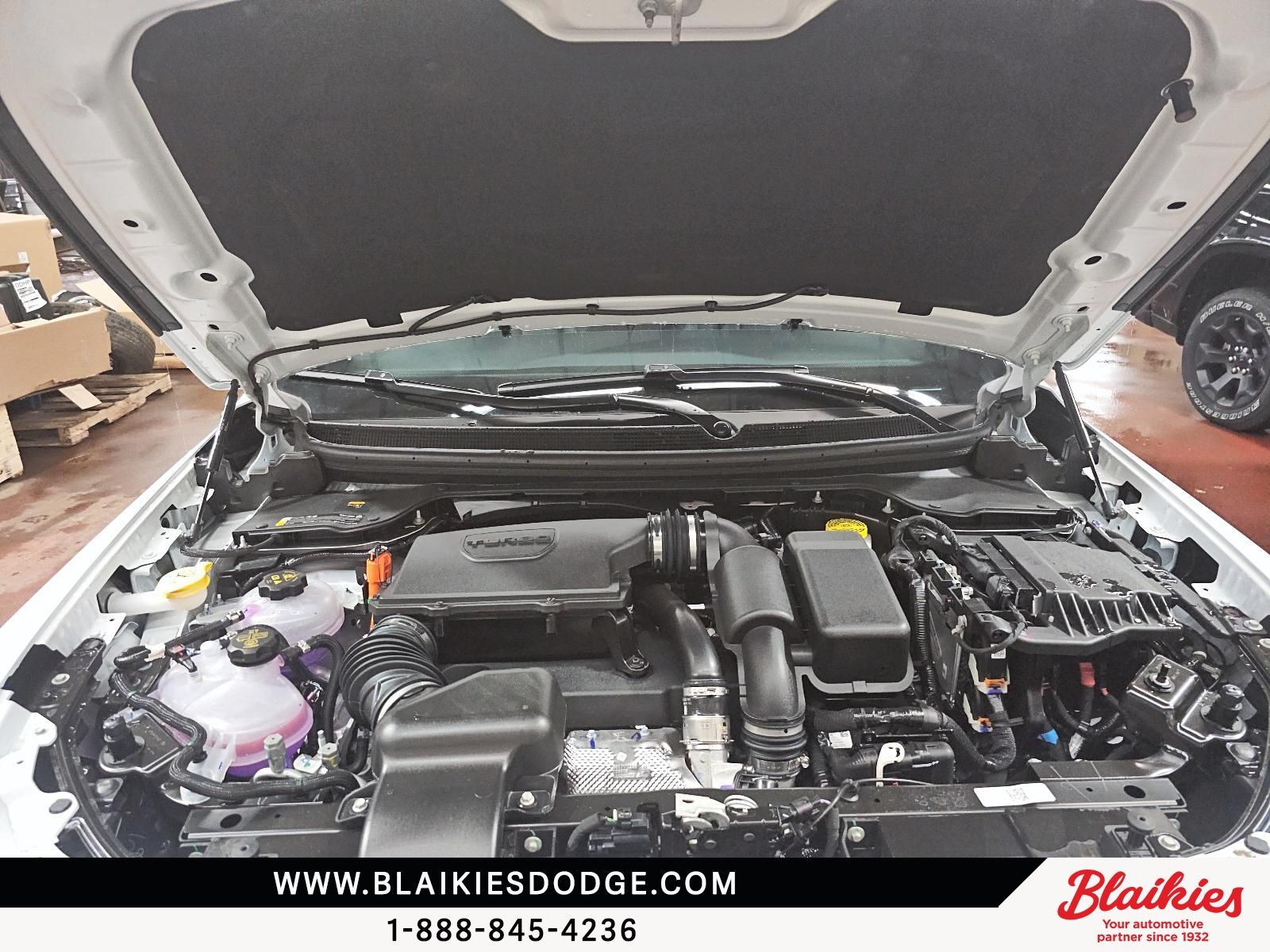 Photo 2026 Jeep Cherokee LAREDO #8