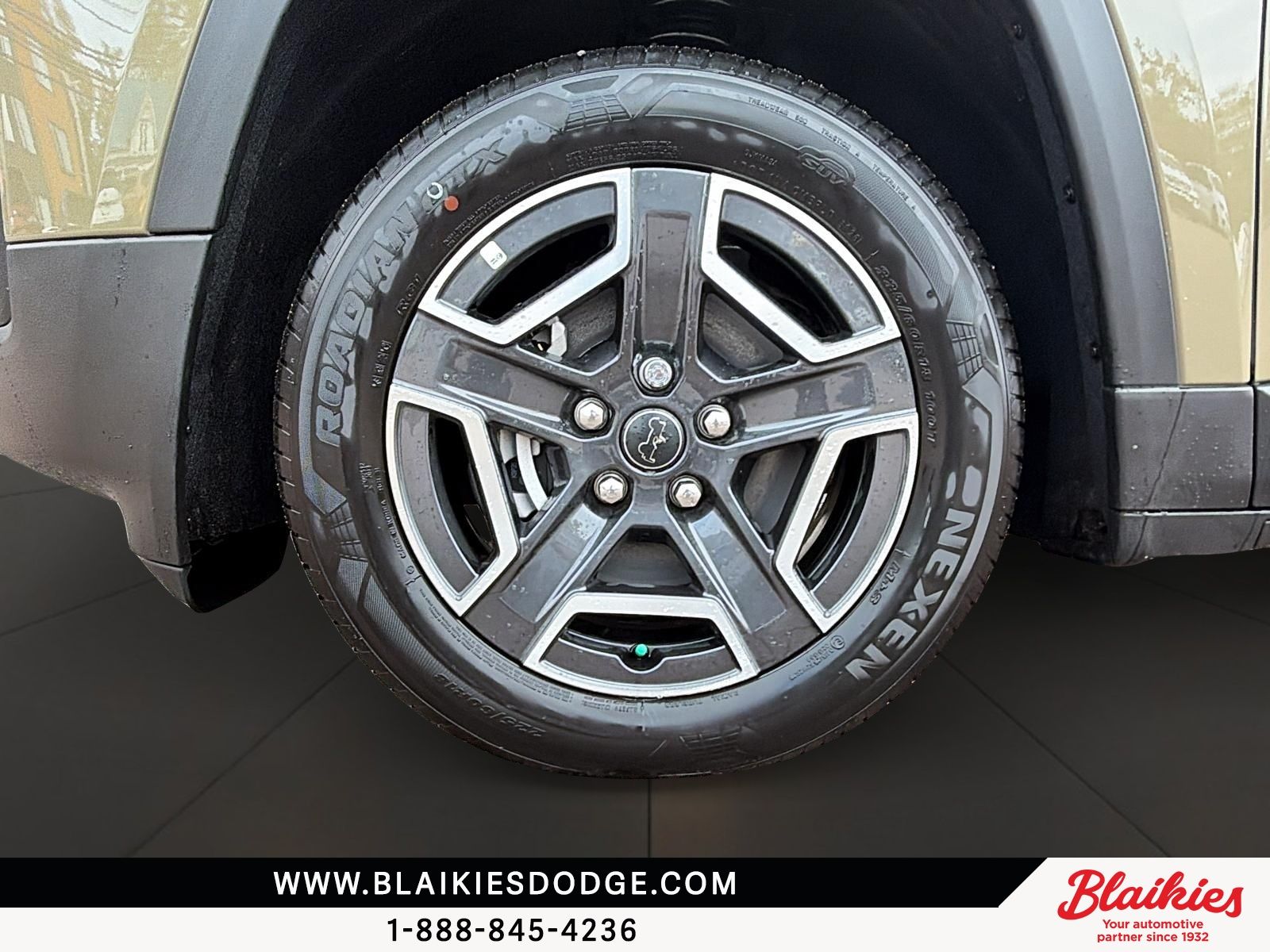 Photo 2026 Jeep Cherokee LIMITED #7
