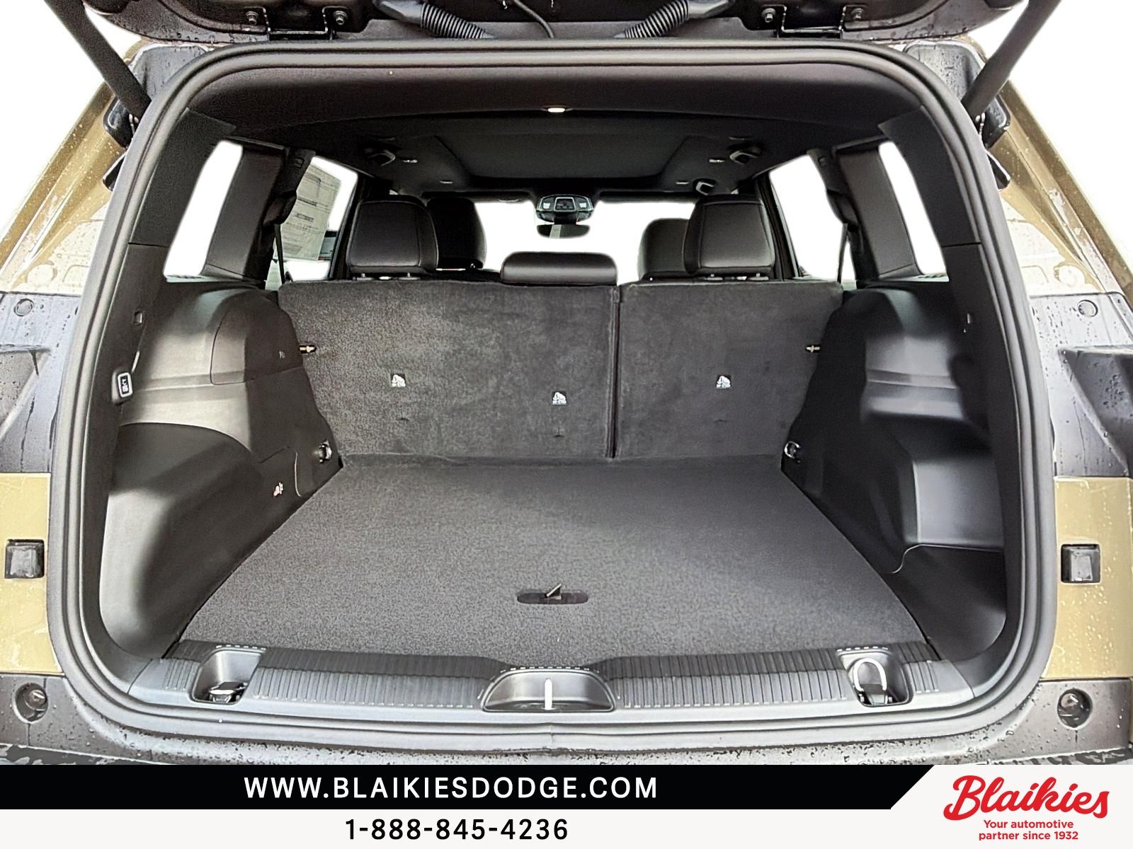 Photo 2026 Jeep Cherokee LIMITED #6
