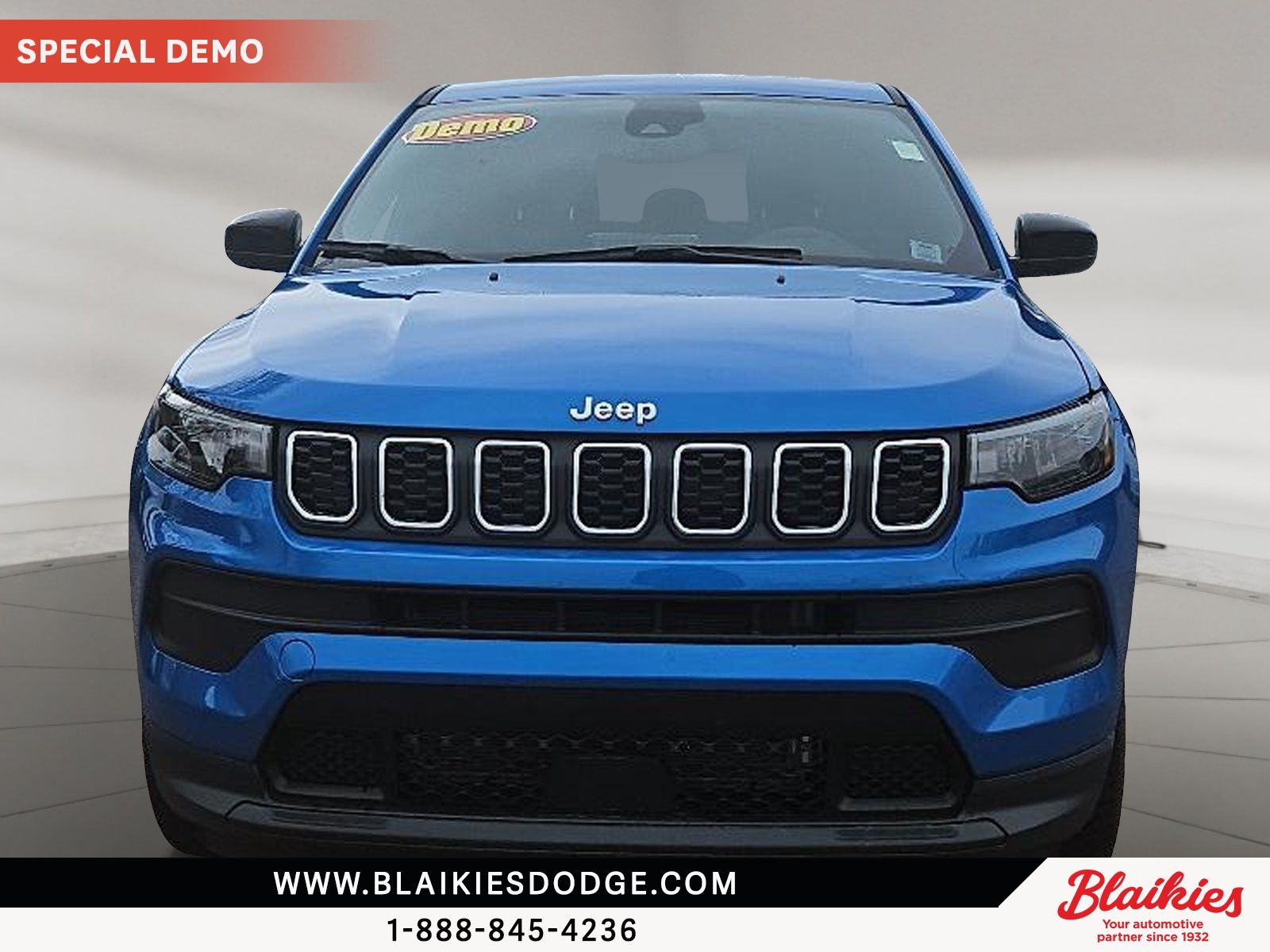 Photo 2025 Jeep Compass Sport #2